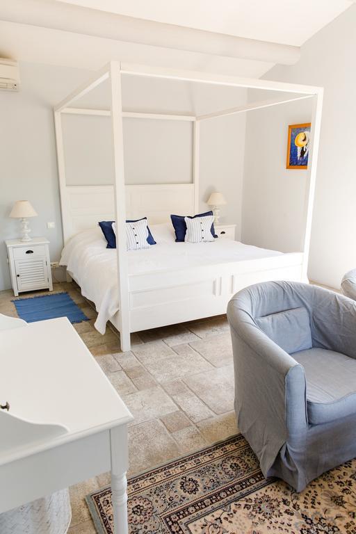 ボニユー Le Mas Del Sol Bed & Breakfast エクステリア 写真